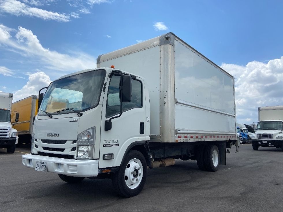 Light Duty Box Truck-Light and Medium Duty Trucks-Isuzu-2019-NPR EFI-San Antonio-TX-103,772\n\t\tmiles-$ 37,000 - Image 3