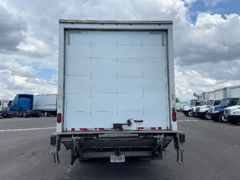 Light Duty Box Truck-Light and Medium Duty Trucks-Isuzu-2019-NPR EFI-San Antonio-TX-103,772\n\t\tmiles-$ 37,000 - Image 7