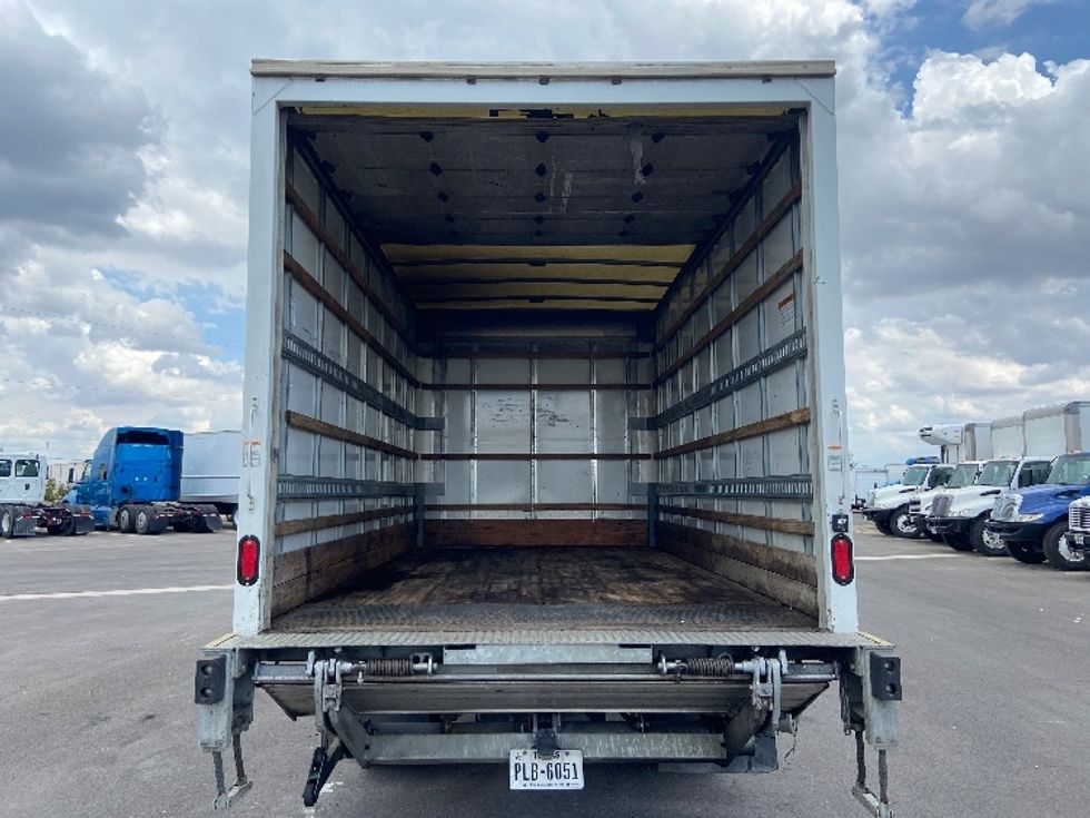 Light Duty Box Truck-Light and Medium Duty Trucks-Isuzu-2019-NPR EFI-San Antonio-TX-103,772\n\t\tmiles-$ 37,000 - Image 8