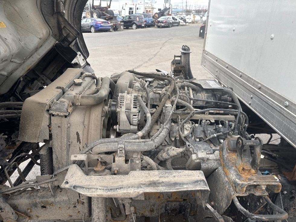 Light Duty Box Truck-Light and Medium Duty Trucks-Isuzu-2019-NPR EFI-Spokane Valley-WA-107,162\n\t\tmiles-$ 39,750 - Image 24