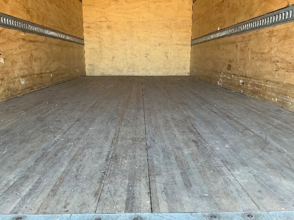 Light Duty Box Truck-Light and Medium Duty Trucks-Isuzu-2019-NPR EFI-Springfield-MA-103,466\n\t\tmiles-$ 33,750 - Image 10