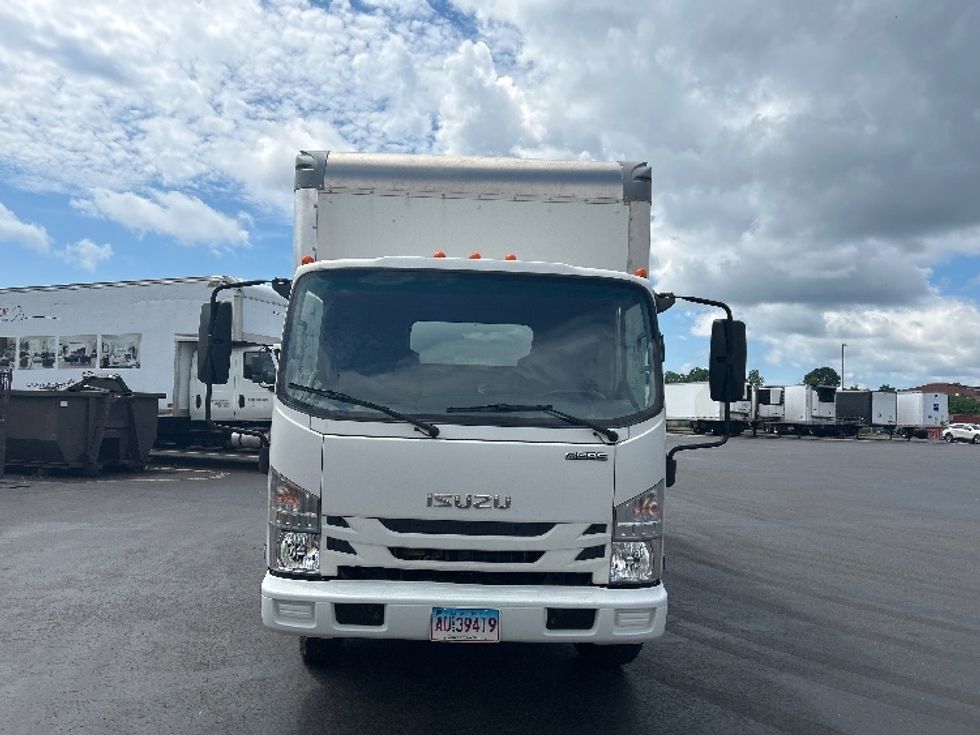 Light Duty Box Truck-Light and Medium Duty Trucks-Isuzu-2019-NPR EFI-Springfield-MA-137,774\n\t\tmiles-$ 31,000 - Image 2