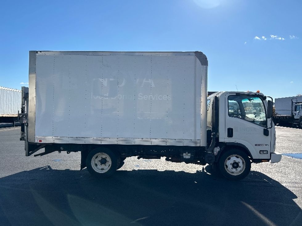 Light Duty Box Truck-Light and Medium Duty Trucks-Isuzu-2019-NPR EFI-Sterling-VA-37,222\n\t\tmiles-$ 43,750 - Image 15