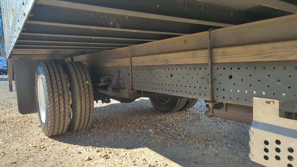 Light Duty Box Truck-Light and Medium Duty Trucks-Isuzu-2019-NPR EFI-Suwanee-GA-103,987\n\t\tmiles-$ 36,000 - Image 20