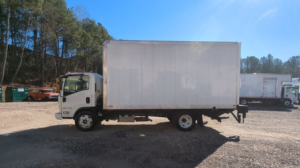 Light Duty Box Truck-Light and Medium Duty Trucks-Isuzu-2019-NPR EFI-Suwanee-GA-103,987\n\t\tmiles-$ 36,000 - Image 4