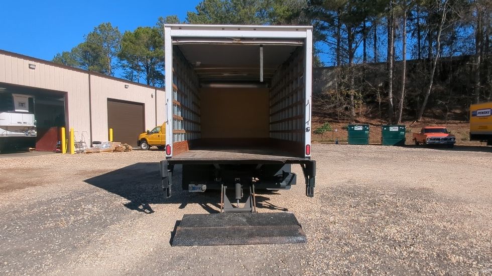 Light Duty Box Truck-Light and Medium Duty Trucks-Isuzu-2019-NPR EFI-Suwanee-GA-103,987\n\t\tmiles-$ 36,000 - Image 9