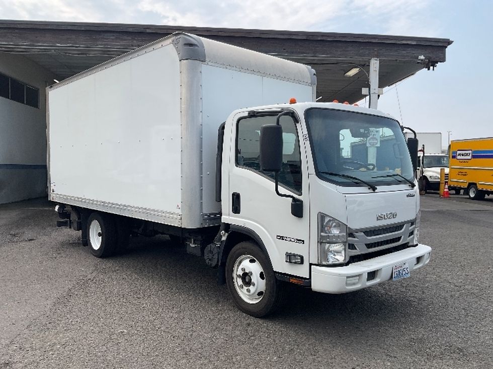 Light Duty Box Truck-Light and Medium Duty Trucks-Isuzu-2019-NPR EFI-Tacoma-WA-101,237\n\t\tmiles-$ 39,000 - Image 1