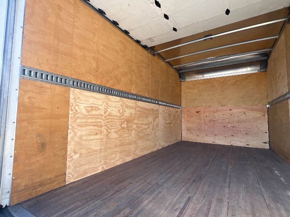 Light Duty Box Truck-Light and Medium Duty Trucks-Isuzu-2019-NPR EFI-Torrance-CA-103,033\n\t\tmiles-$ 38,750 - Image 11