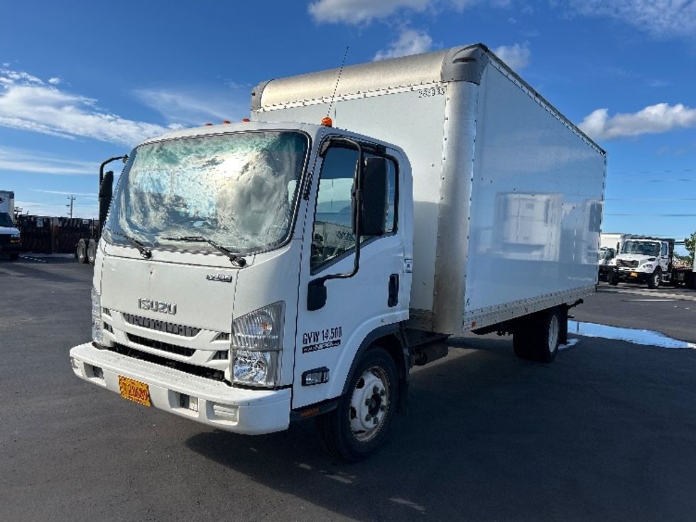 Light Duty Box Truck-Light and Medium Duty Trucks-Isuzu-2019-NPR EFI-Torrance-CA-99,626\n\t\tmiles-$ 35,750 - Image 3
