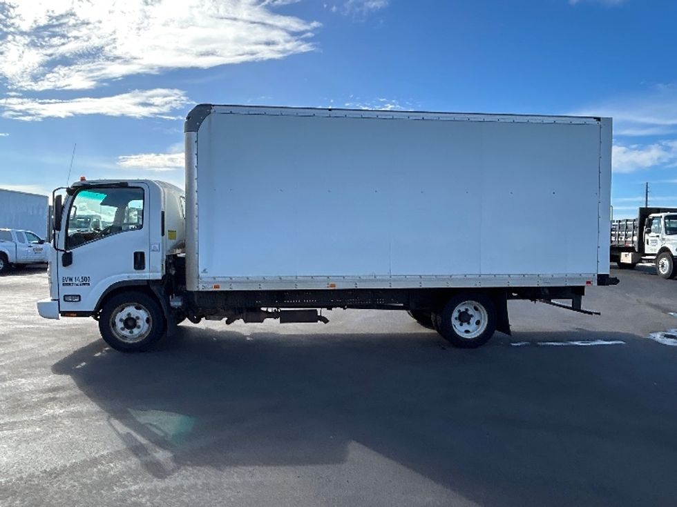 Light Duty Box Truck-Light and Medium Duty Trucks-Isuzu-2019-NPR EFI-Torrance-CA-99,626\n\t\tmiles-$ 35,750 - Image 4