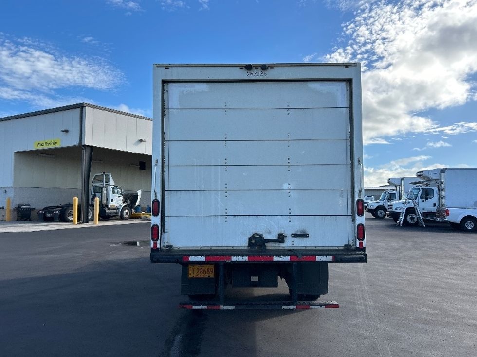 Light Duty Box Truck-Light and Medium Duty Trucks-Isuzu-2019-NPR EFI-Torrance-CA-99,626\n\t\tmiles-$ 35,750 - Image 7