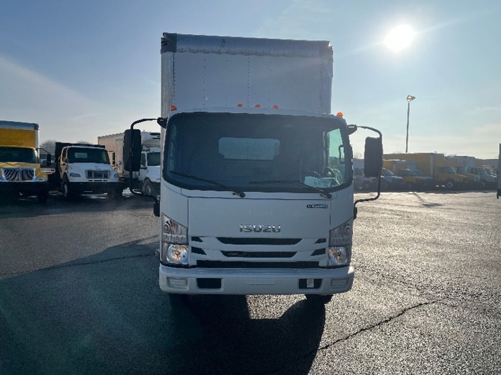 Light Duty Box Truck-Light and Medium Duty Trucks-Isuzu-2019-NPR EFI-Warren-MI-91,887\n\t\tmiles-$ 33,500 - Image 2
