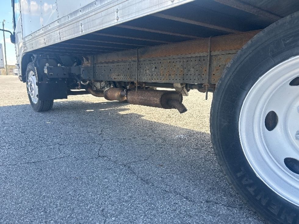 Light Duty Box Truck-Light and Medium Duty Trucks-Isuzu-2019-NPR EFI-Warsaw-IN-9,748\n\t\tmiles-$ 40,250 - Image 5