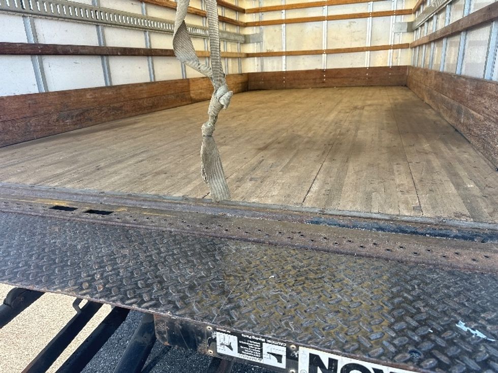 Light Duty Box Truck-Light and Medium Duty Trucks-Isuzu-2019-NPR EFI-West Babylon-NY-86,816\n\t\tmiles-$ 39,500 - Image 10