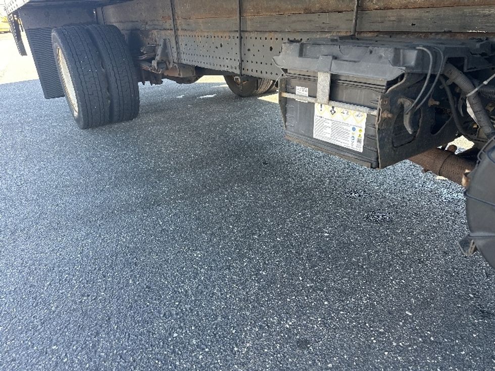 Light Duty Box Truck-Light and Medium Duty Trucks-Isuzu-2019-NPR EFI-West Babylon-NY-86,816\n\t\tmiles-$ 39,500 - Image 25