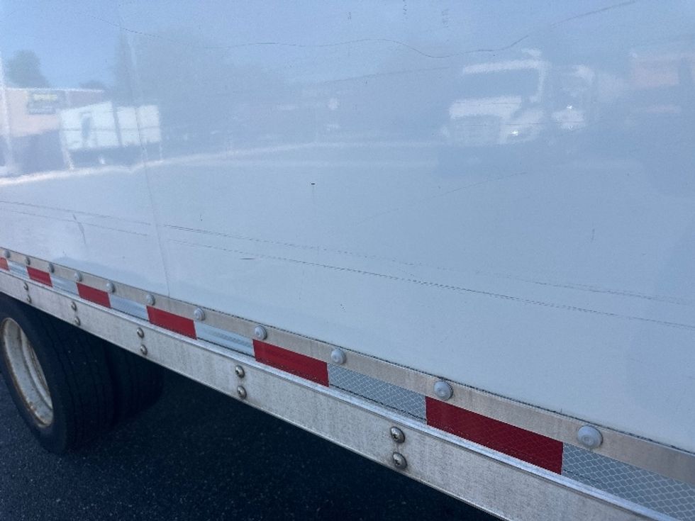 Light Duty Box Truck-Light and Medium Duty Trucks-Isuzu-2019-NPR EFI-West Babylon-NY-86,816\n\t\tmiles-$ 39,500 - Image 27