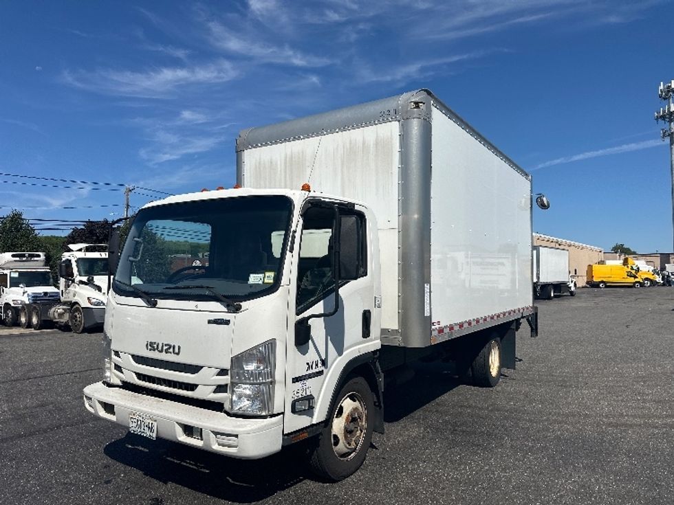 Light Duty Box Truck-Light and Medium Duty Trucks-Isuzu-2019-NPR EFI-West Babylon-NY-86,816\n\t\tmiles-$ 39,500 - Image 3