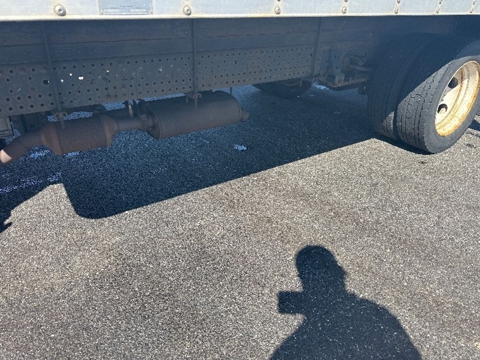 Light Duty Box Truck-Light and Medium Duty Trucks-Isuzu-2019-NPR EFI-West Babylon-NY-86,816\n\t\tmiles-$ 39,500 - Image 5