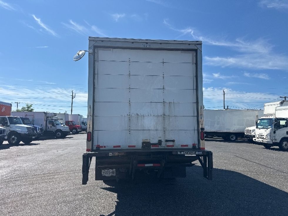 Light Duty Box Truck-Light and Medium Duty Trucks-Isuzu-2019-NPR EFI-West Babylon-NY-86,816\n\t\tmiles-$ 39,500 - Image 7