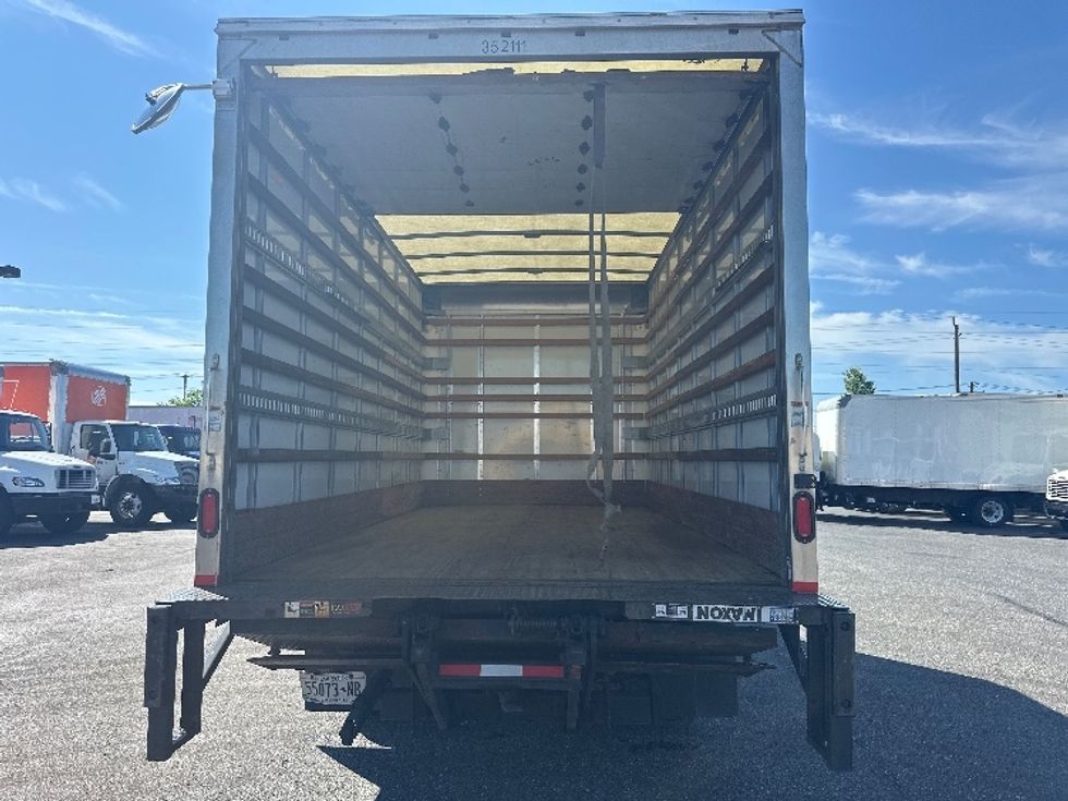 Light Duty Box Truck-Light and Medium Duty Trucks-Isuzu-2019-NPR EFI-West Babylon-NY-86,816\n\t\tmiles-$ 39,500 - Image 8