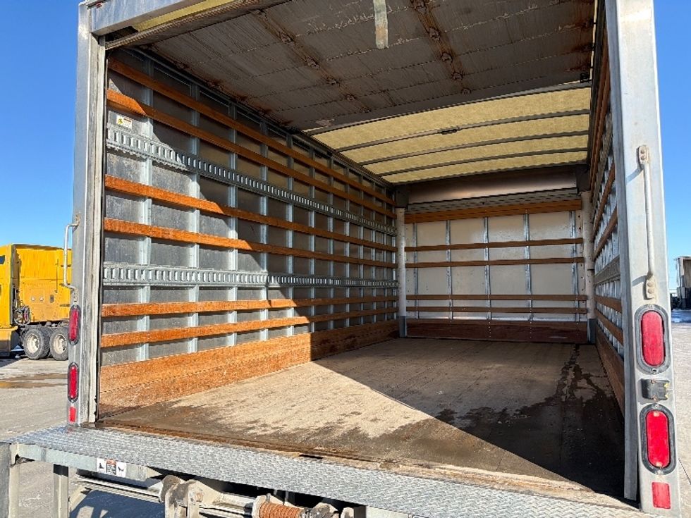 Light Duty Box Truck-Light and Medium Duty Trucks-Isuzu-2019-NPR EFI-West Fargo-ND-194,603\n\t\tmiles-$ 20,250 - Image 11