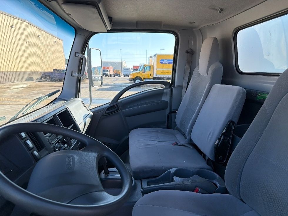 Light Duty Box Truck-Light and Medium Duty Trucks-Isuzu-2019-NPR EFI-West Fargo-ND-194,603\n\t\tmiles-$ 20,250 - Image 19