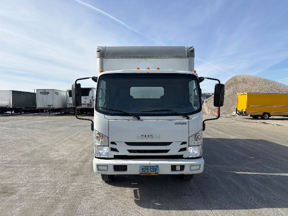 Light Duty Box Truck-Light and Medium Duty Trucks-Isuzu-2019-NPR EFI-West Fargo-ND-194,603\n\t\tmiles-$ 20,250 - Image 2