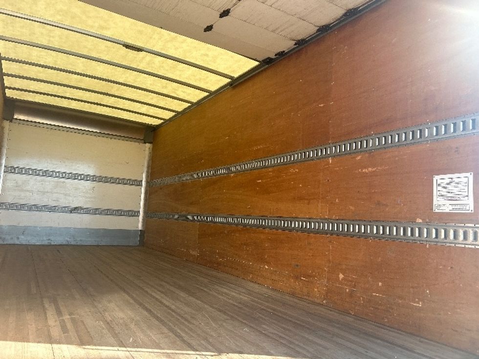 Light Duty Box Truck-Light and Medium Duty Trucks-Isuzu-2019-NPR EFI-Windsor-WI-65,044\n\t\tmiles-$ 37,250 - Image 12