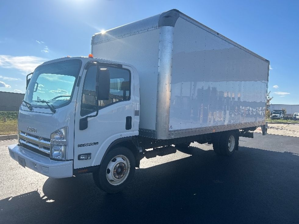 Light Duty Box Truck-Light and Medium Duty Trucks-Isuzu-2019-NPR EFI-Windsor-WI-65,044\n\t\tmiles-$ 37,250 - Image 3