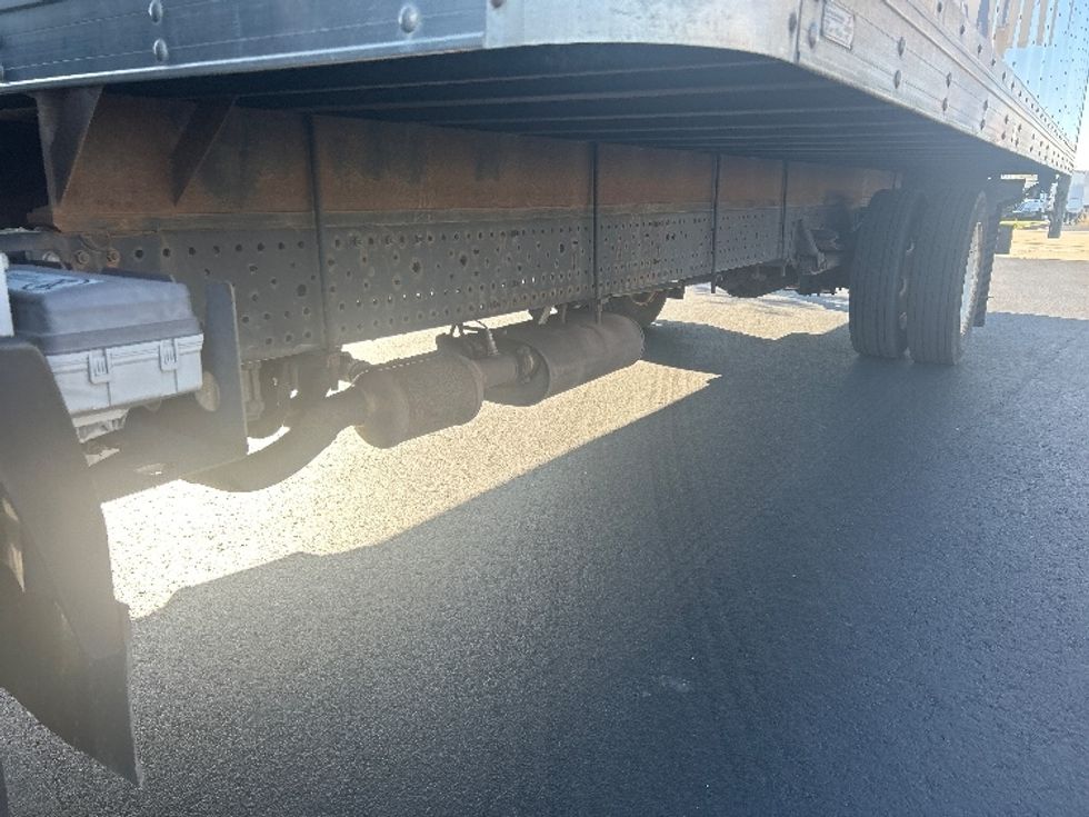 Light Duty Box Truck-Light and Medium Duty Trucks-Isuzu-2019-NPR EFI-Windsor-WI-65,044\n\t\tmiles-$ 37,250 - Image 5