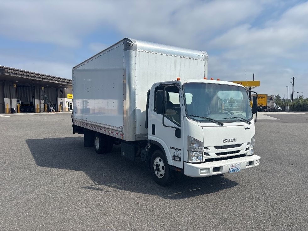 Light Duty Box Truck-Light and Medium Duty Trucks-Isuzu-2019-NPR-Everett-WA-46,703\n\t\tmiles-$ 47,750 - Image 1