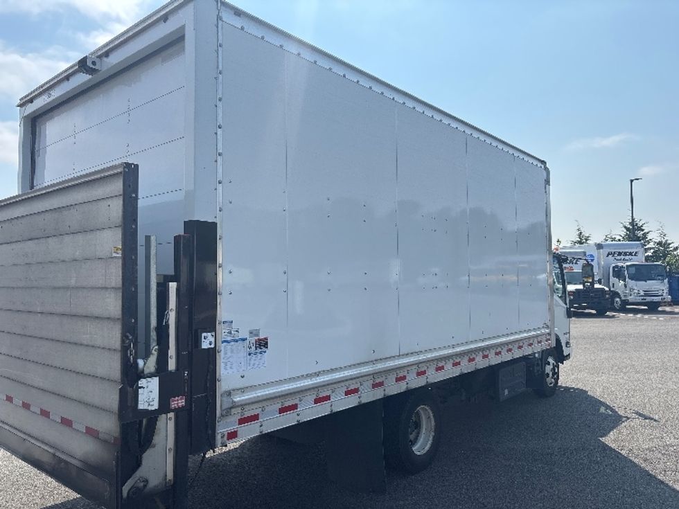 Light Duty Box Truck-Light and Medium Duty Trucks-Isuzu-2019-NPR-Everett-WA-46,703\n\t\tmiles-$ 47,750 - Image 13
