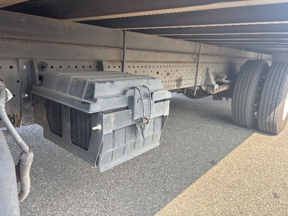 Light Duty Box Truck-Light and Medium Duty Trucks-Isuzu-2019-NPR-Everett-WA-46,703\n\t\tmiles-$ 47,750 - Image 5