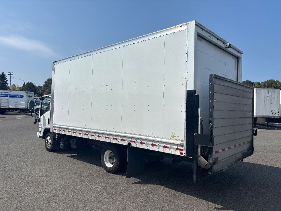 Light Duty Box Truck-Light and Medium Duty Trucks-Isuzu-2019-NPR-Everett-WA-46,703\n\t\tmiles-$ 47,750 - Image 6