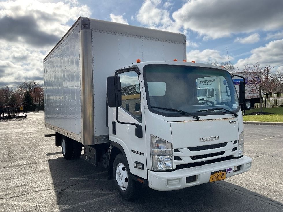 Light Duty Box Truck-Light and Medium Duty Trucks-Isuzu-2019-NPR-Fredonia-NY-132,502\n\t\tmiles-$ 34,500 - Image 1