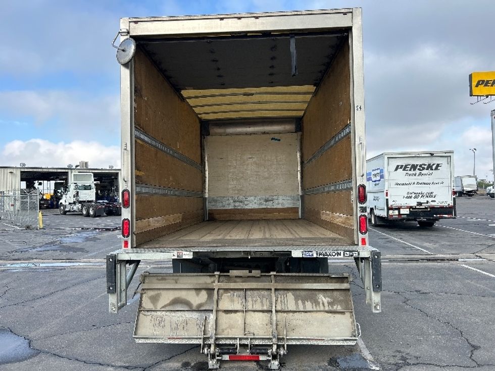 Light Duty Box Truck-Light and Medium Duty Trucks-Isuzu-2019-NPR-Fresno-CA-133,386\n\t\tmiles-$ 38,750 - Image 9