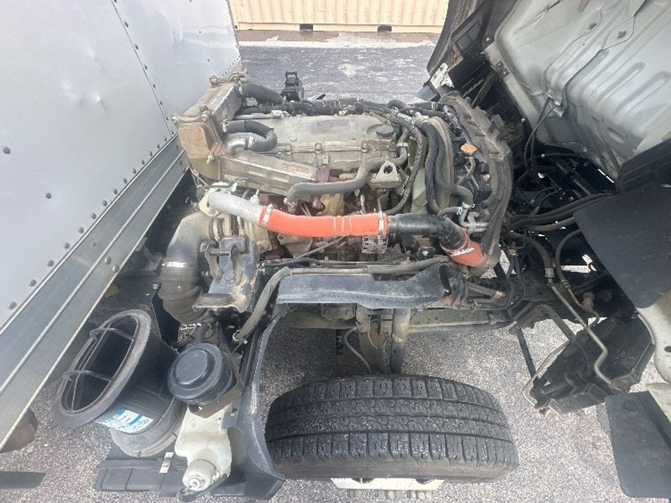 Light Duty Box Truck-Light and Medium Duty Trucks-Isuzu-2019-NPR-Greensboro-NC-94,122\n\t\tmiles-$ 39,750 - Image 23