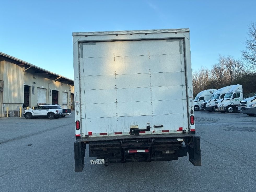 Light Duty Box Truck-Light and Medium Duty Trucks-Isuzu-2019-NPR-Greensboro-NC-94,122\n\t\tmiles-$ 39,750 - Image 7