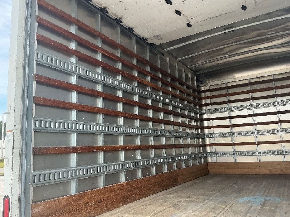 Light Duty Box Truck-Light and Medium Duty Trucks-Isuzu-2019-NPR-Gulfport-MS-133,847\n\t\tmiles-$ 36,500 - Image 11