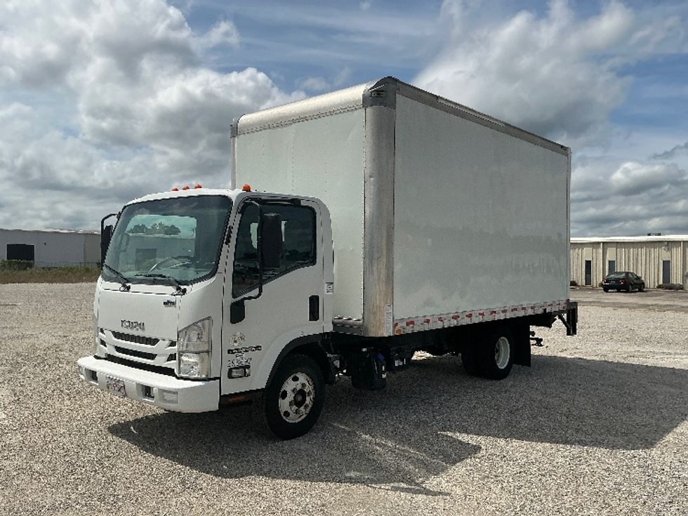 Light Duty Box Truck-Light and Medium Duty Trucks-Isuzu-2019-NPR-Gulfport-MS-133,847\n\t\tmiles-$ 36,500 - Image 3