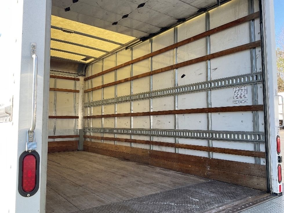 Light Duty Box Truck-Light and Medium Duty Trucks-Isuzu-2019-NPR-Kennesaw-GA-102,011\n\t\tmiles-$ 42,750 - Image 12