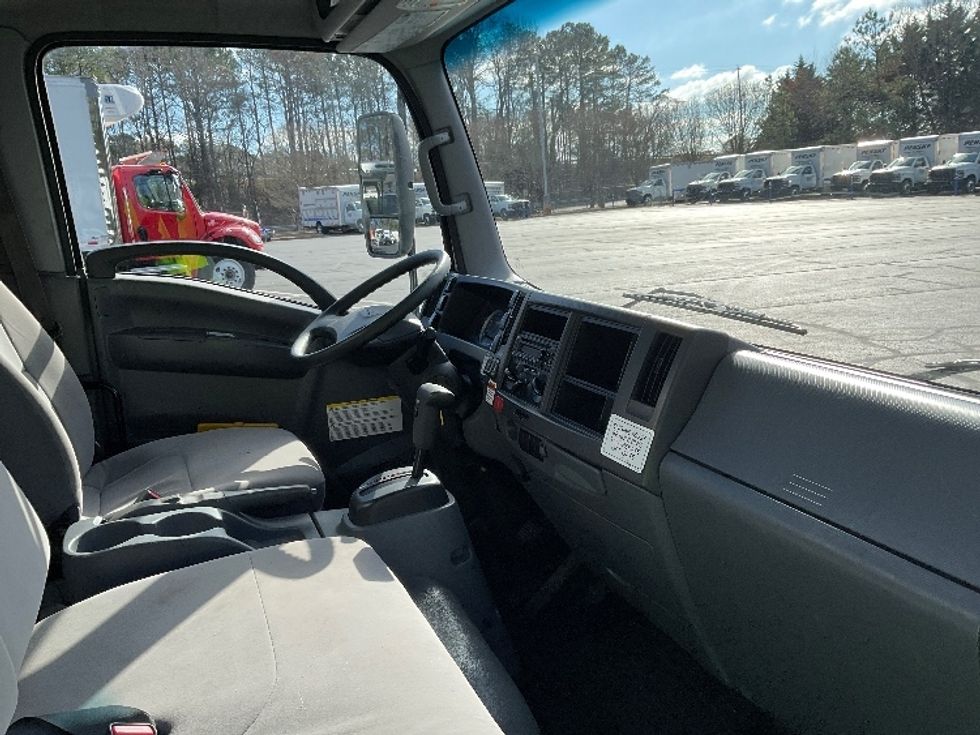 Light Duty Box Truck-Light and Medium Duty Trucks-Isuzu-2019-NPR-Kennesaw-GA-102,011\n\t\tmiles-$ 42,750 - Image 22
