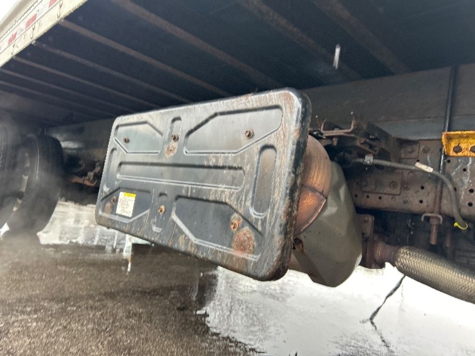 Light Duty Box Truck-Light and Medium Duty Trucks-Isuzu-2019-NPR-La Porte-IN-107,666\n\t\tmiles-$ 35,000 - Image 14