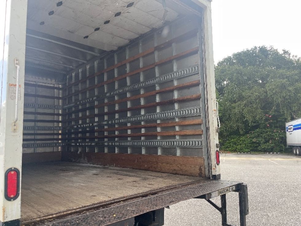 Light Duty Box Truck-Light and Medium Duty Trucks-Isuzu-2019-NPR-Pensacola-FL-168,296\n\t\tmiles-$ 33,250 - Image 12