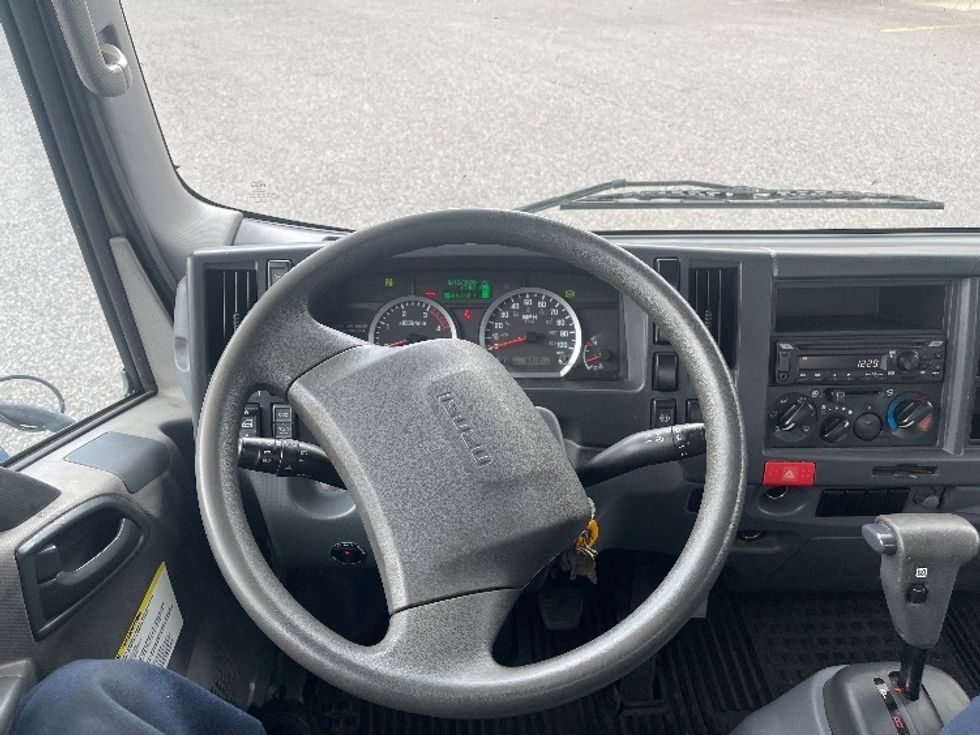 Light Duty Box Truck-Light and Medium Duty Trucks-Isuzu-2019-NPR-Pensacola-FL-168,296\n\t\tmiles-$ 33,250 - Image 18
