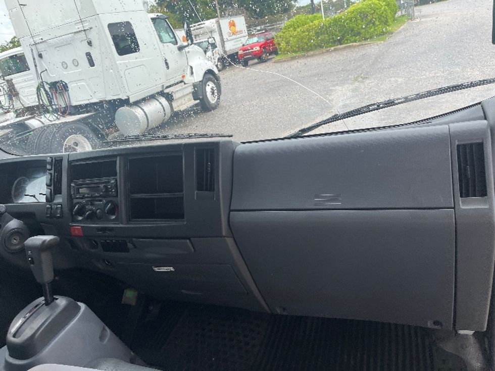 Light Duty Box Truck-Light and Medium Duty Trucks-Isuzu-2019-NPR-Pensacola-FL-168,296\n\t\tmiles-$ 33,250 - Image 20