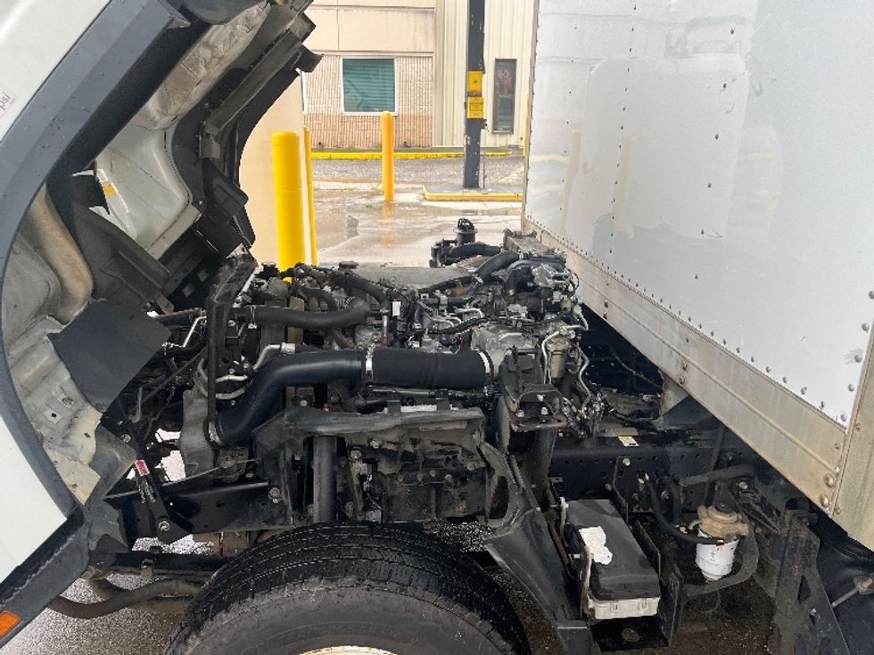 Light Duty Box Truck-Light and Medium Duty Trucks-Isuzu-2019-NPR-Pensacola-FL-168,296\n\t\tmiles-$ 33,250 - Image 23
