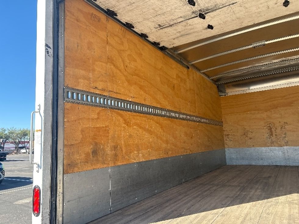 Light Duty Box Truck-Light and Medium Duty Trucks-Isuzu-2019-NPR-Phoenix-AZ-169,158\n\t\tmiles-$ 29,750 - Image 10