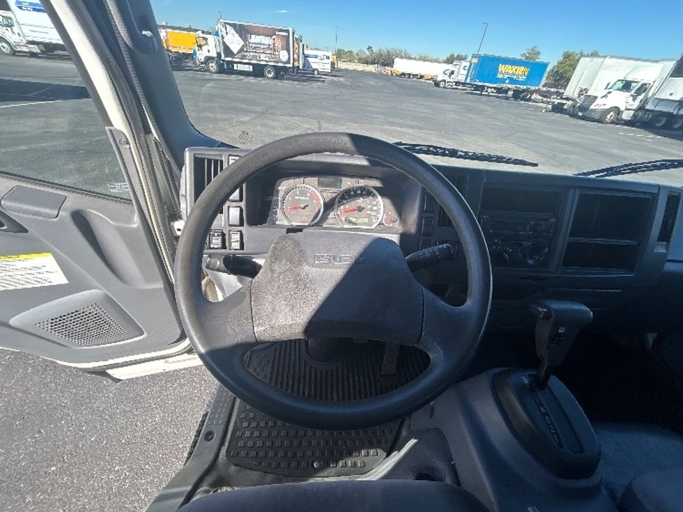 Light Duty Box Truck-Light and Medium Duty Trucks-Isuzu-2019-NPR-Phoenix-AZ-169,158\n\t\tmiles-$ 29,750 - Image 17