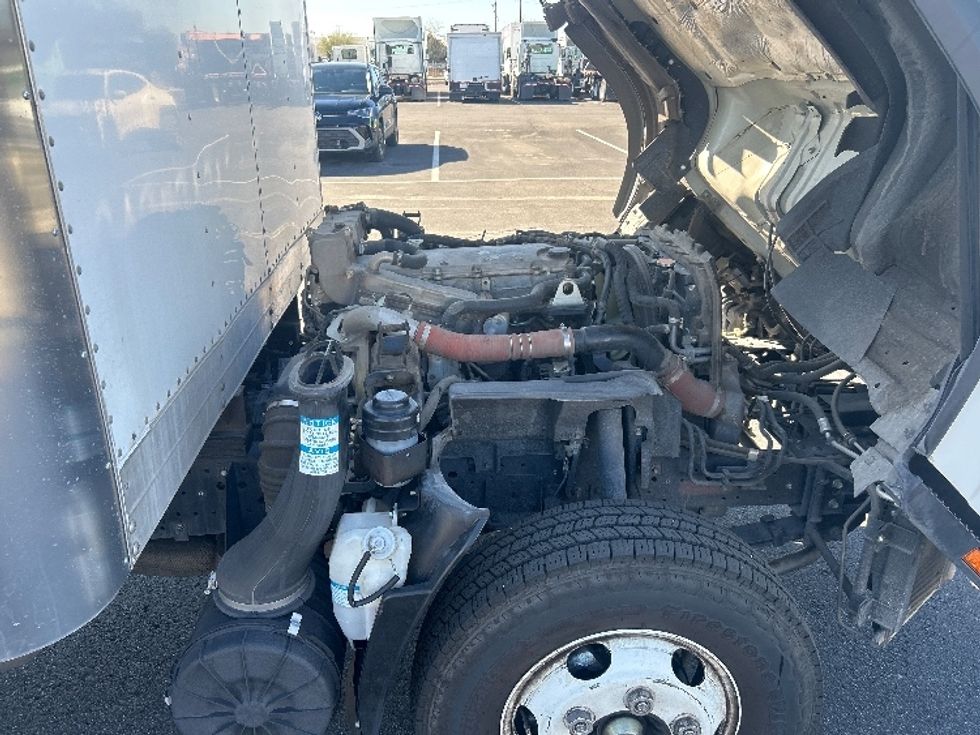 Light Duty Box Truck-Light and Medium Duty Trucks-Isuzu-2019-NPR-Phoenix-AZ-169,158\n\t\tmiles-$ 29,750 - Image 22